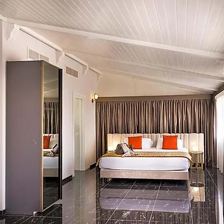 Zaccardi Hotel 4*