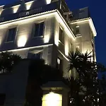 Zaccardi 4*